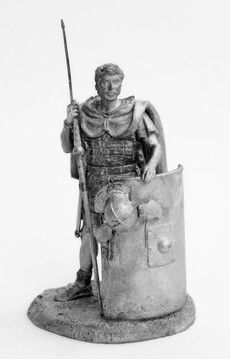 Оловянный солдатик. Оловянная фигура. Римский пехотинец в походе 3 в. н. э. 